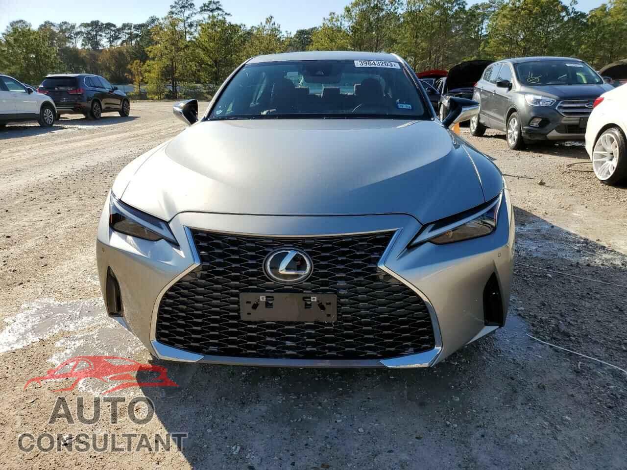 LEXUS IS 2021 - JTHCA1D27M5117920