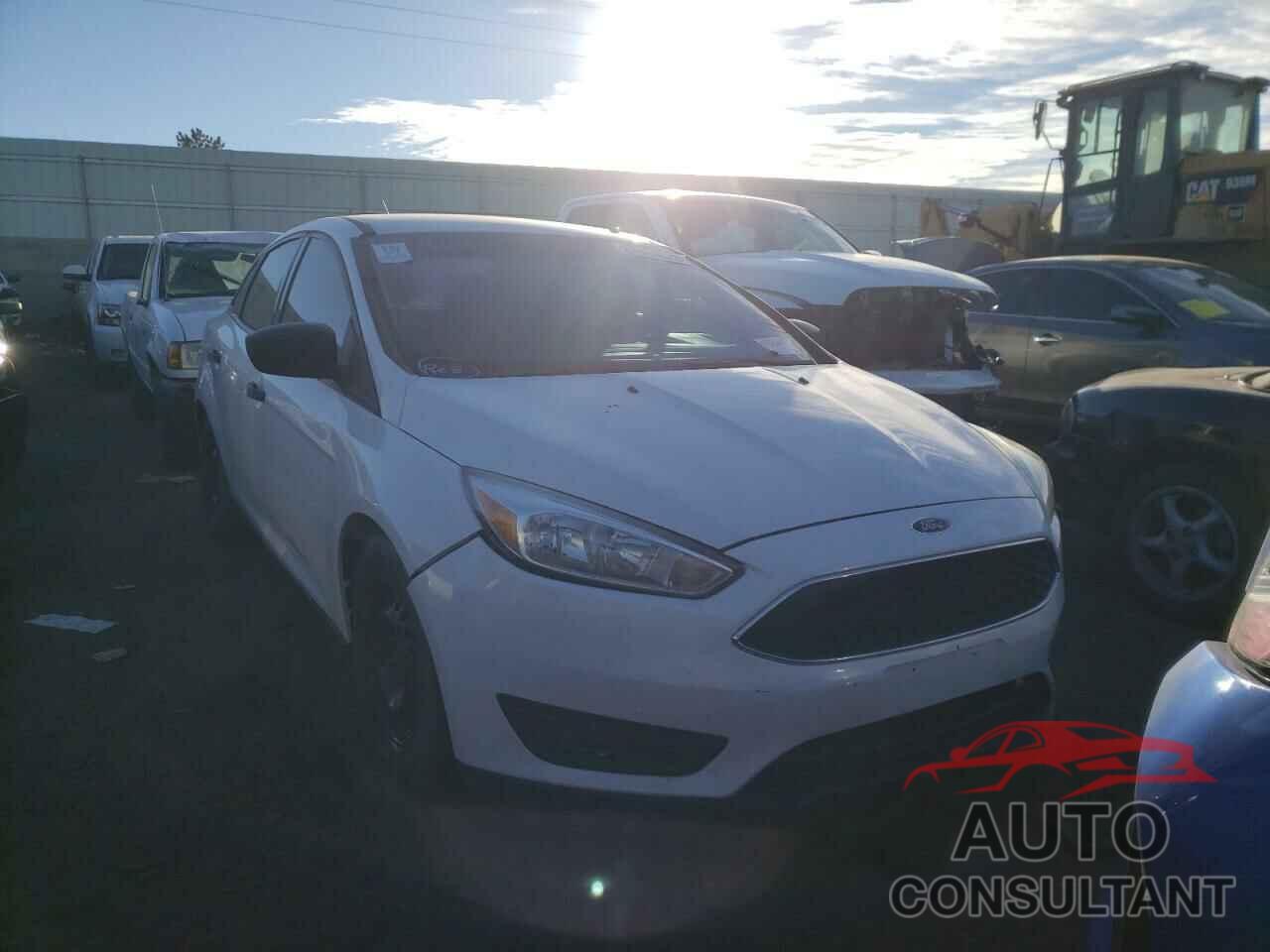 FORD FOCUS 2017 - 1FADP3E2XHL325361