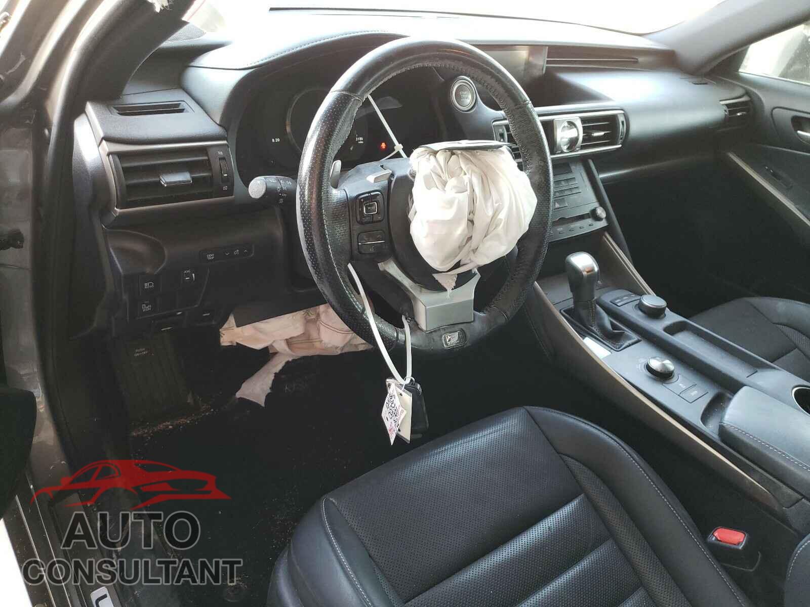 LEXUS IS 2017 - WP1AG2A51HLB54201