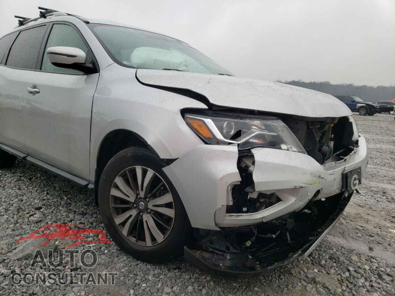 NISSAN PATHFINDER 2017 - 5N1DR2MM9HC697500