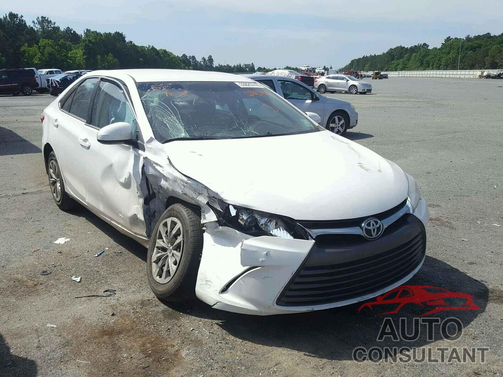 TOYOTA CAMRY 2015 - 4T1BF1FK4FU038348