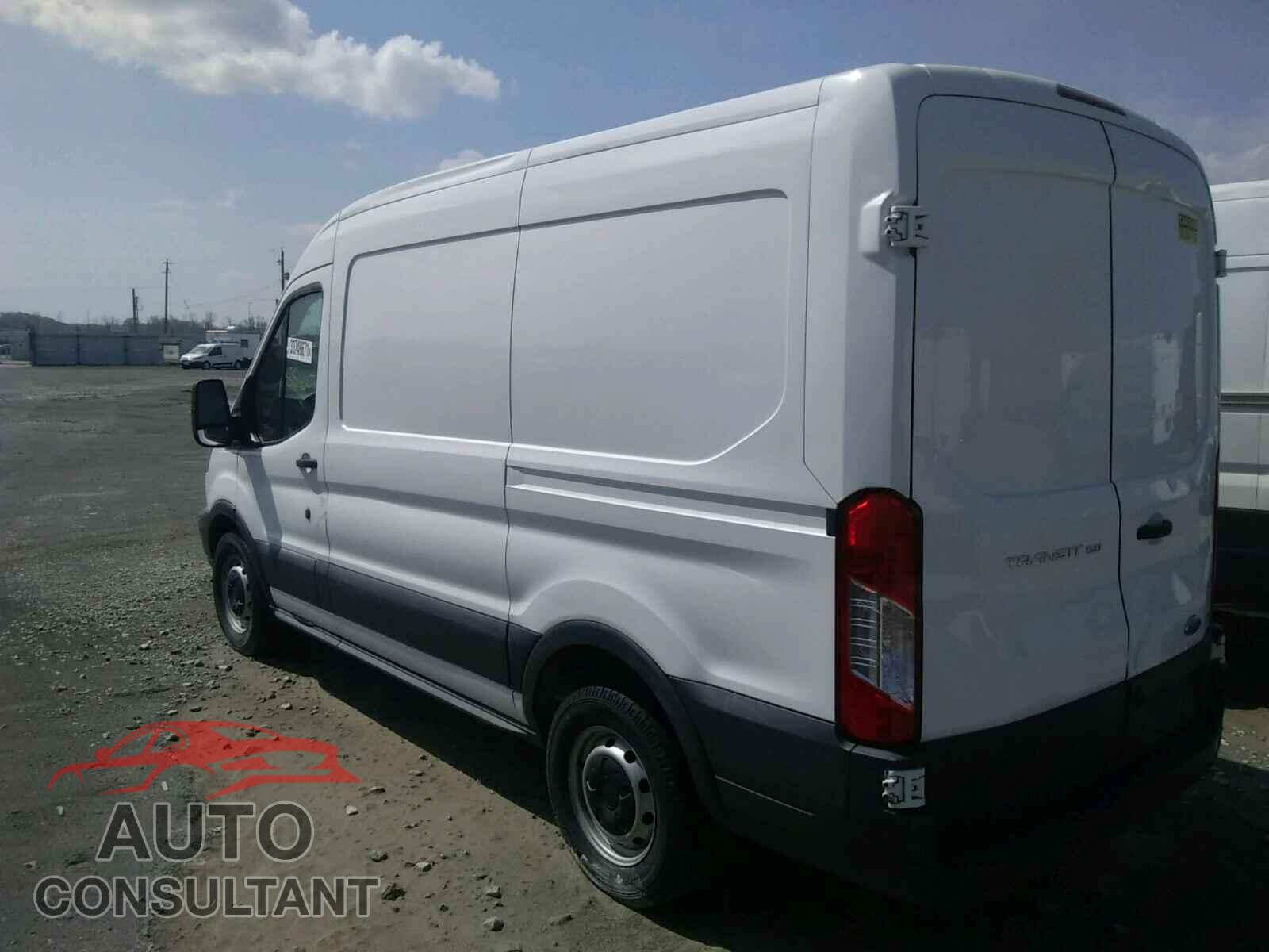 FORD TRANSIT CO 2017 - 1FTYE1CM4HKB26449