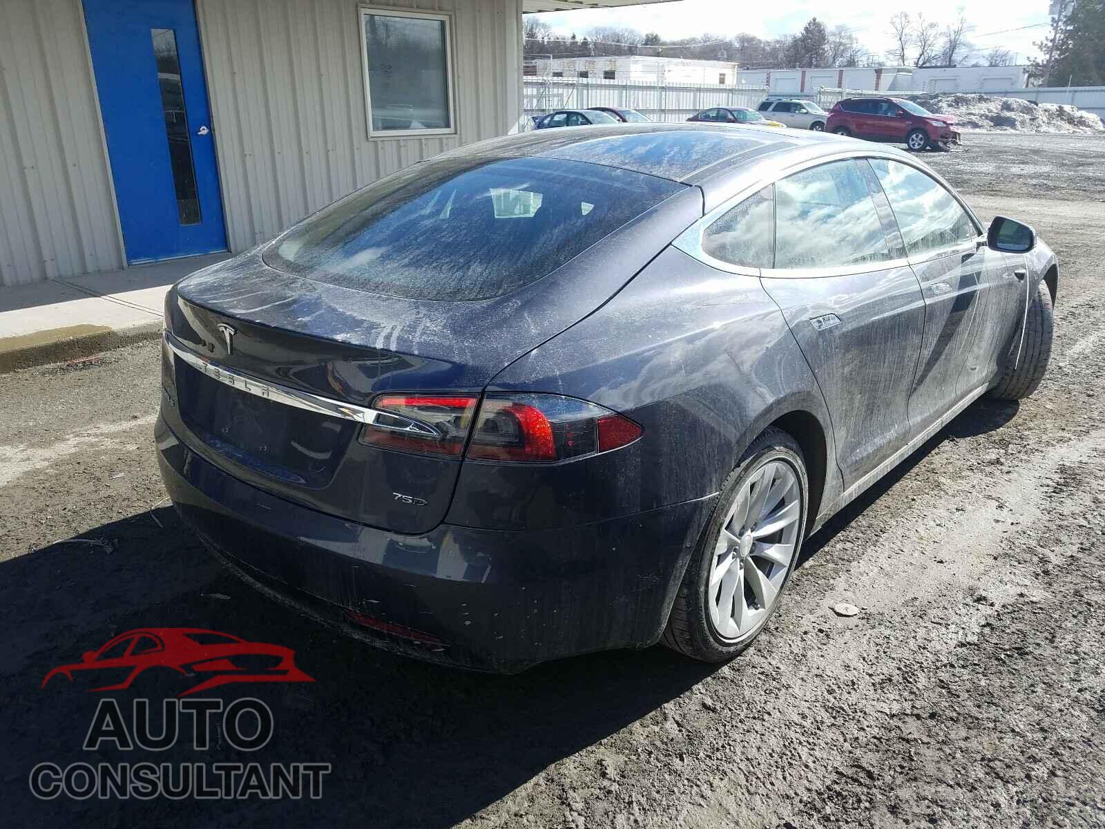 TESLA MODEL S 2018 - 5YJSA1E28JF247582