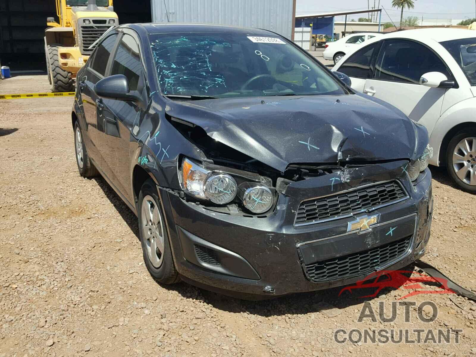 CHEVROLET SONIC 2016 - 1G1JA5SH0G4130504