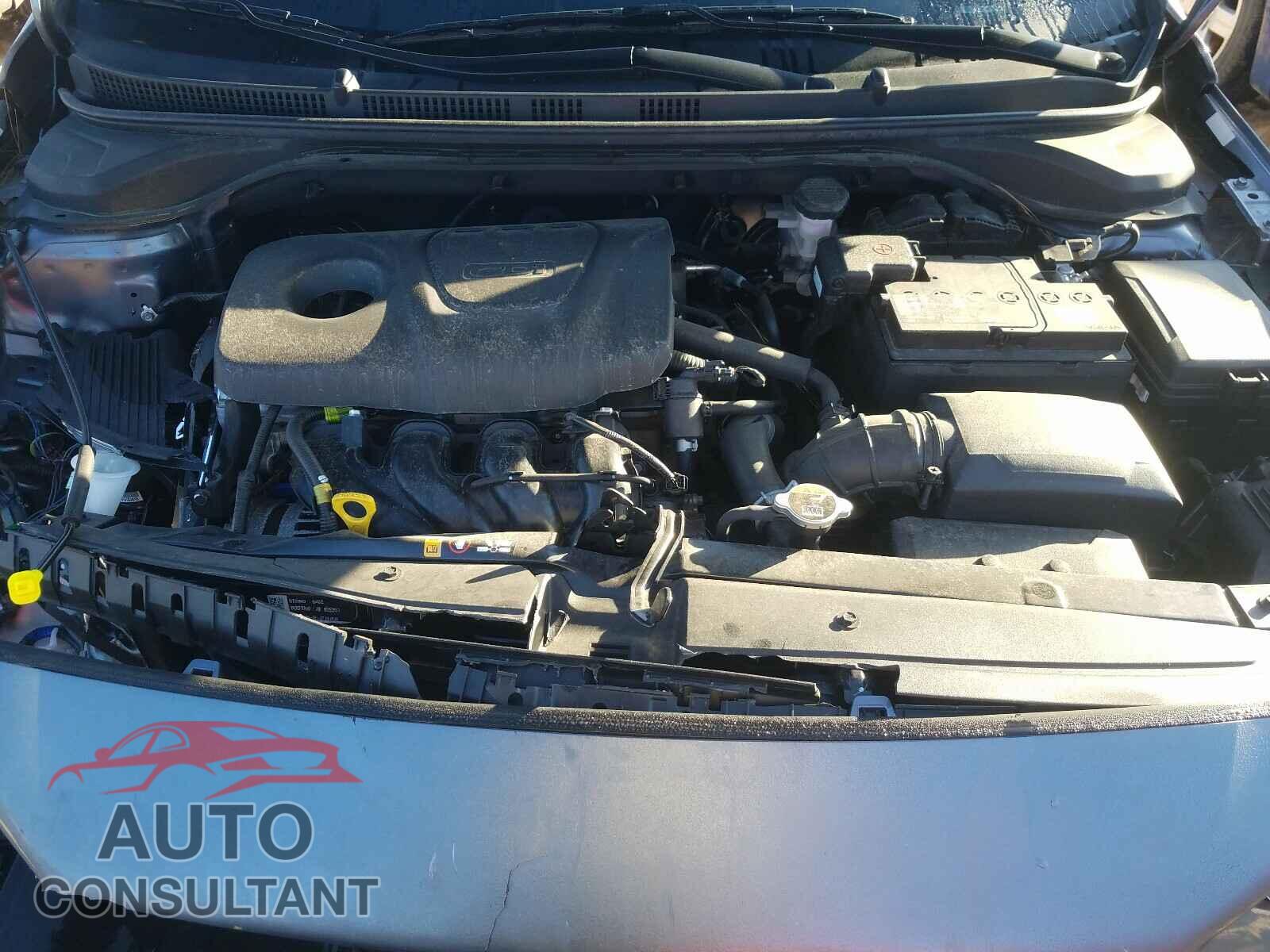 HYUNDAI ACCENT 2018 - 3KPC24A39JE025351