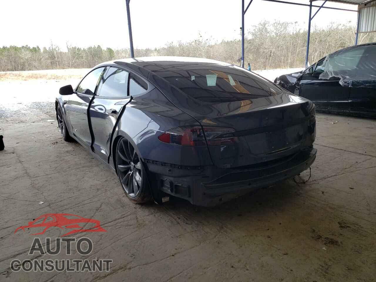 TESLA MODEL S 2017 - 5YJSA1E26HF228944