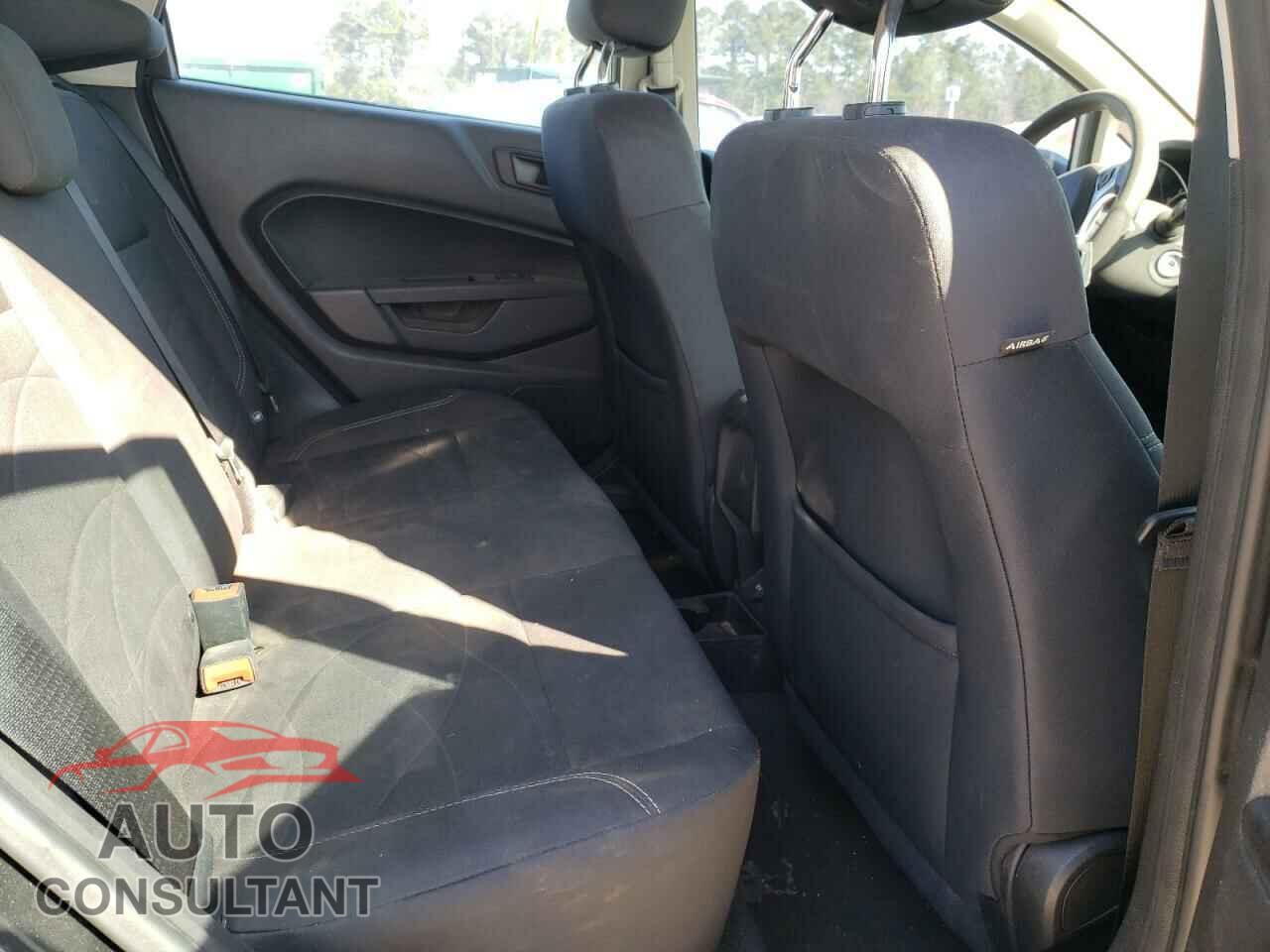 FORD FIESTA 2017 - 3FADP4EJ8HM103154