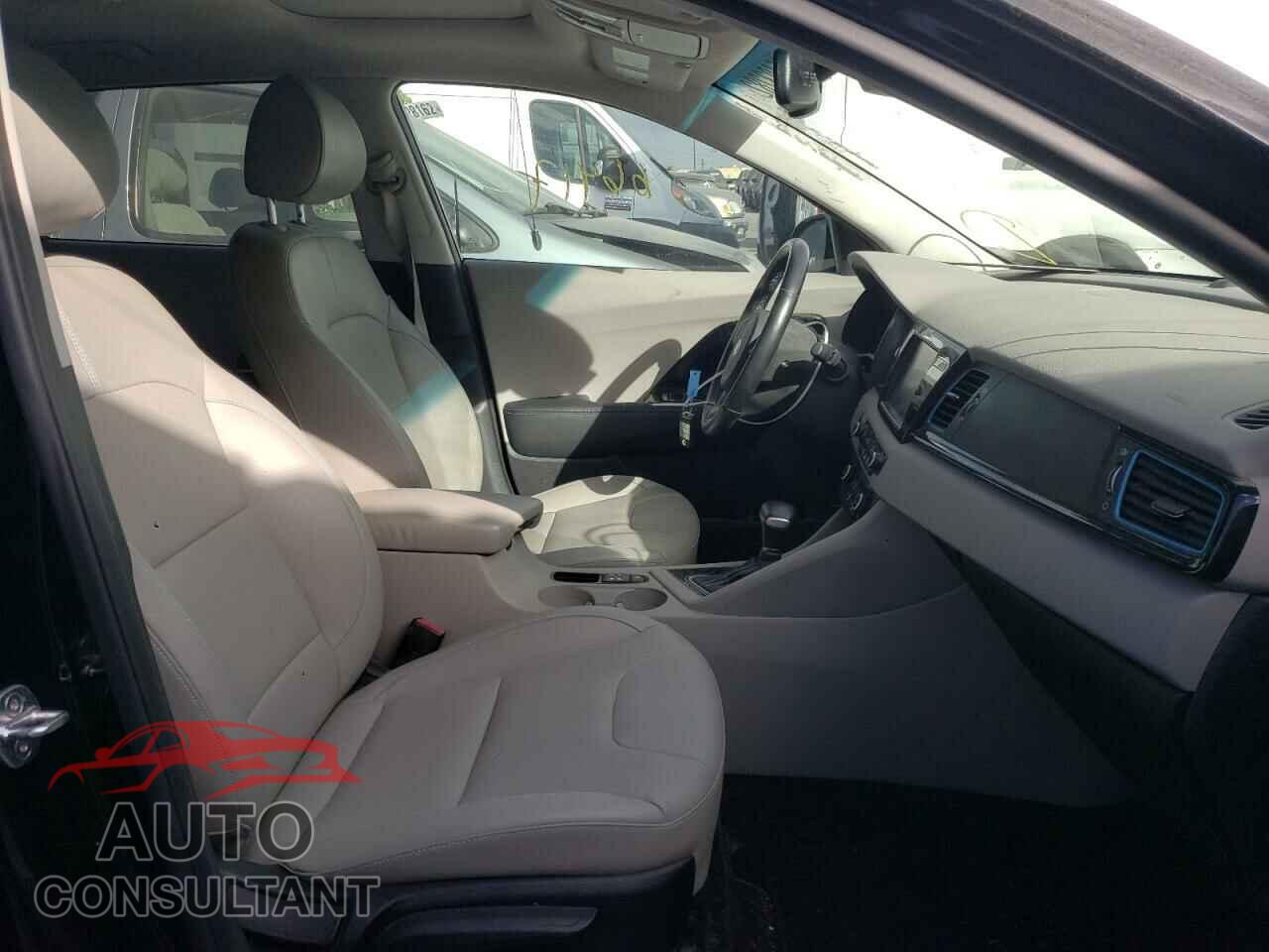 KIA NIRO 2019 - KNDCE3LC9K5275538
