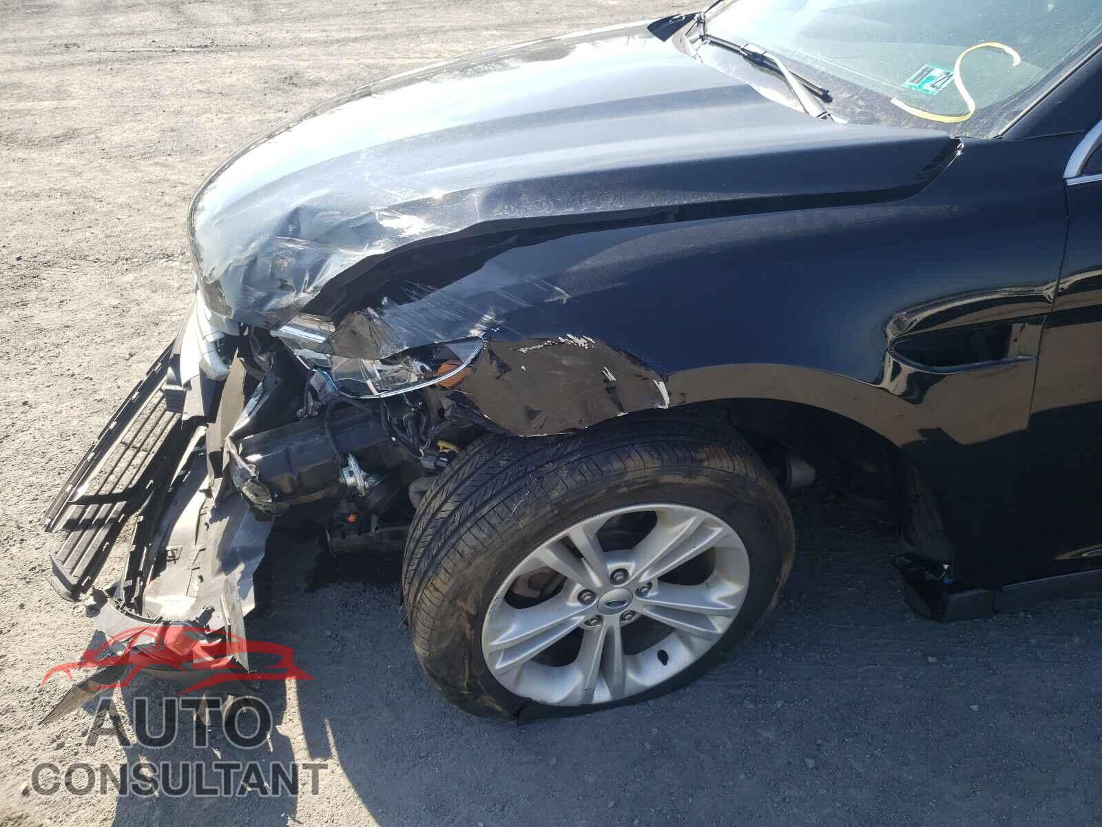 FORD TAURUS 2017 - 1FAHP2E80HG146089