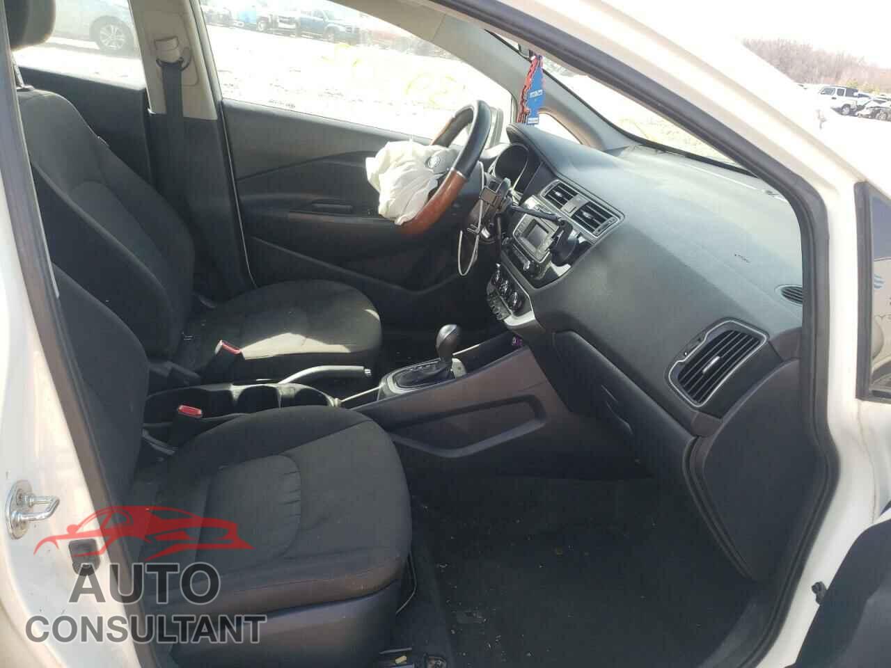 KIA RIO 2017 - KNADM4A31H6057481