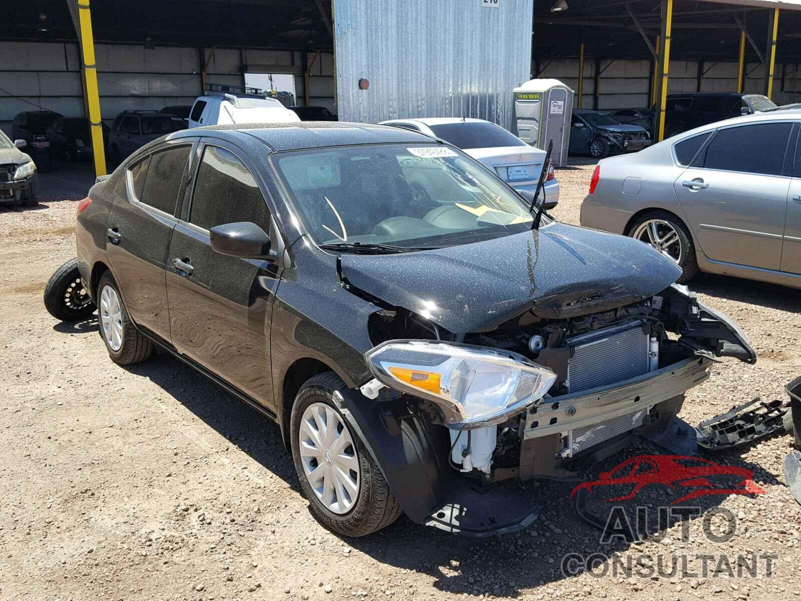 NISSAN VERSA 2017 - 3N1CN7AP0HL856628