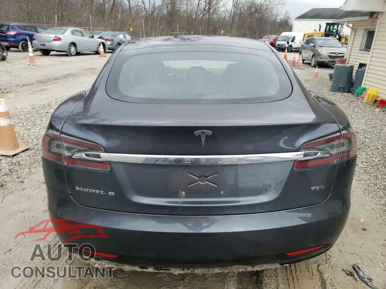 TESLA MODEL S 2017 - 5YJSA1E2XHF215615