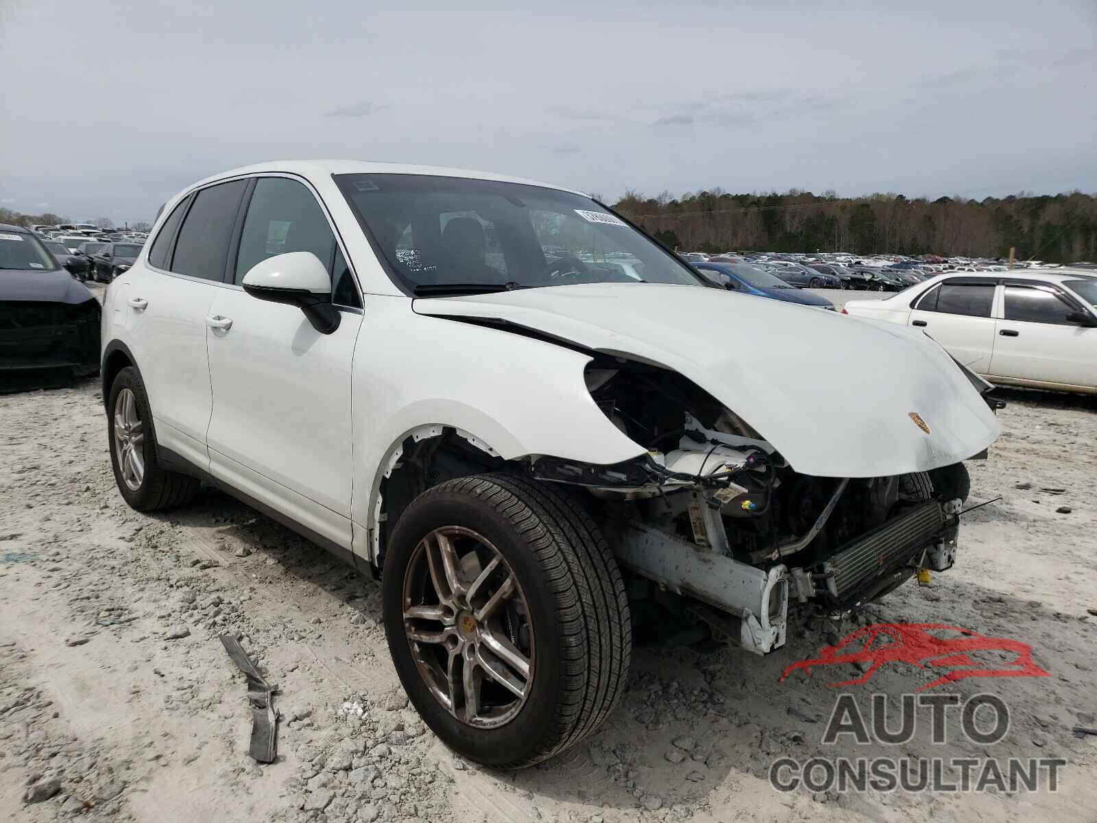 PORSCHE CAYENNE 2016 - WP1AA2A22GKA09177