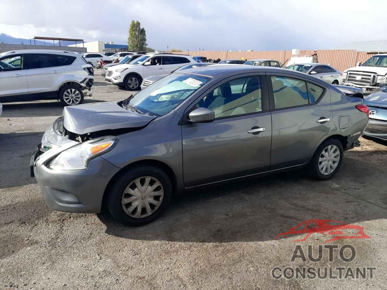 NISSAN VERSA 2017 - 3N1CN7AP0HL858637