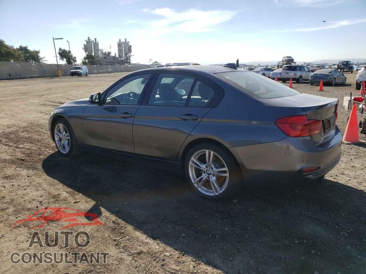 BMW 3 SERIES 2016 - WBA8E9G50GNT85600