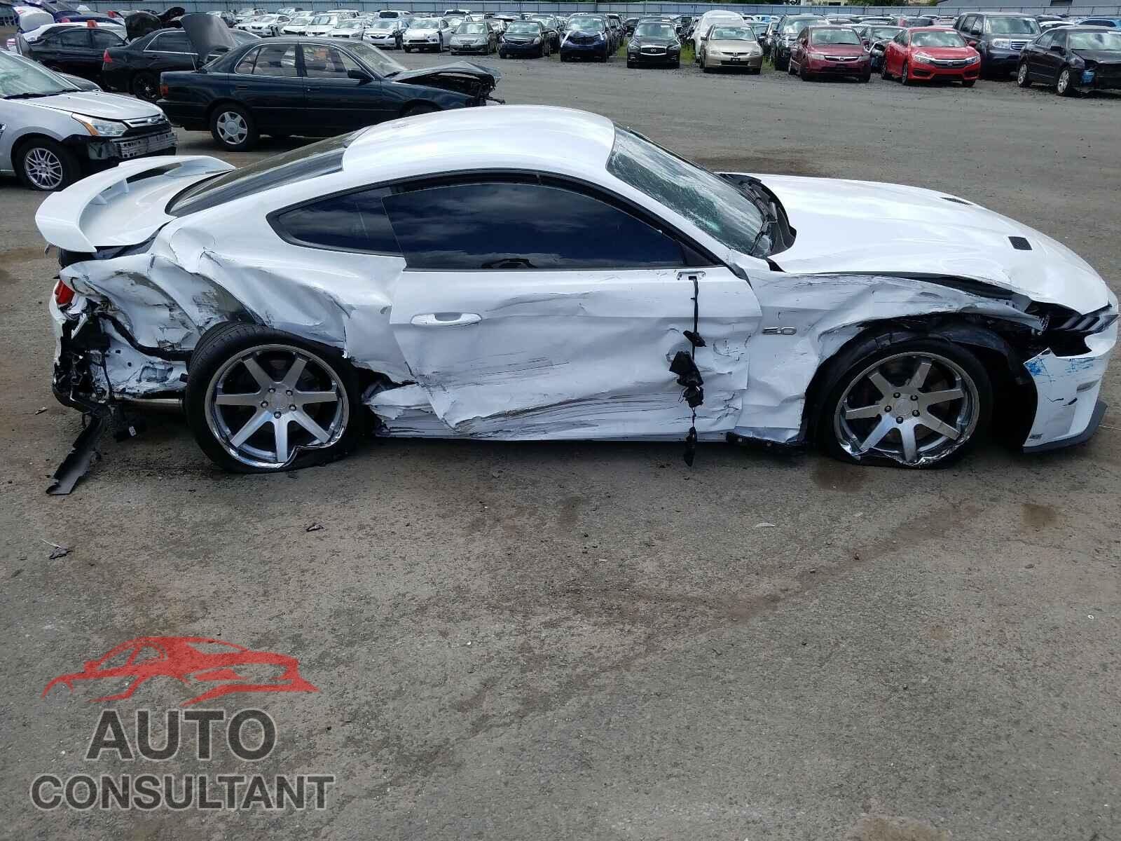 FORD MUSTANG 2020 - 1FA6P8CFXL5123645