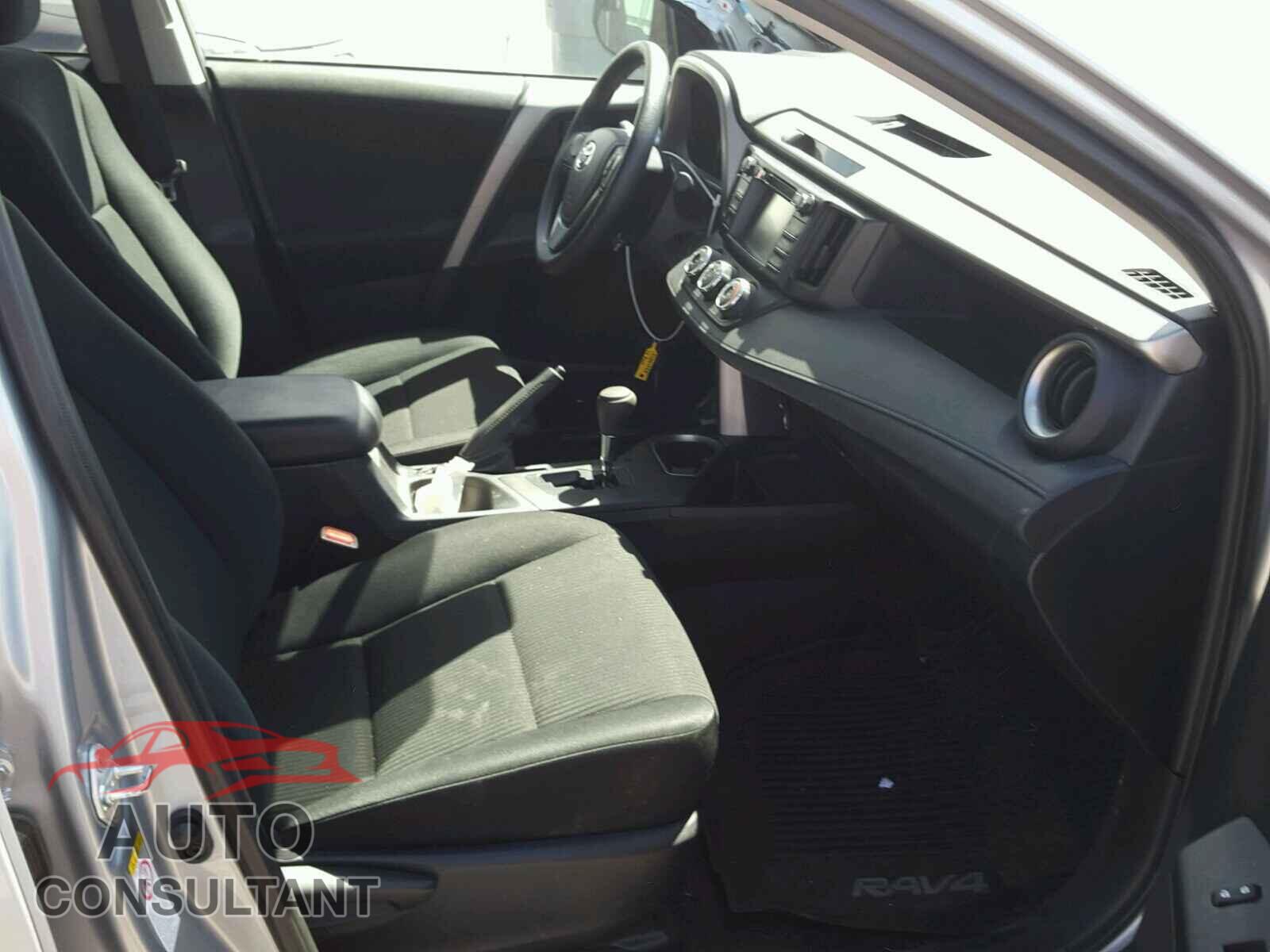 TOYOTA RAV4 2017 - 2T3BFREV8HW674260