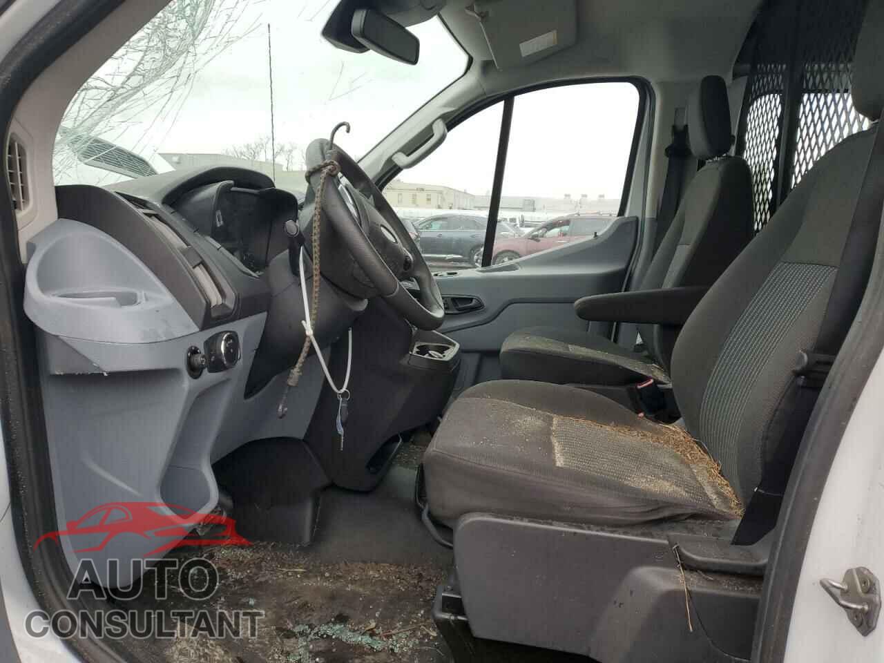 FORD TRANSIT 2019 - 1FTYR1YM4KKB21773