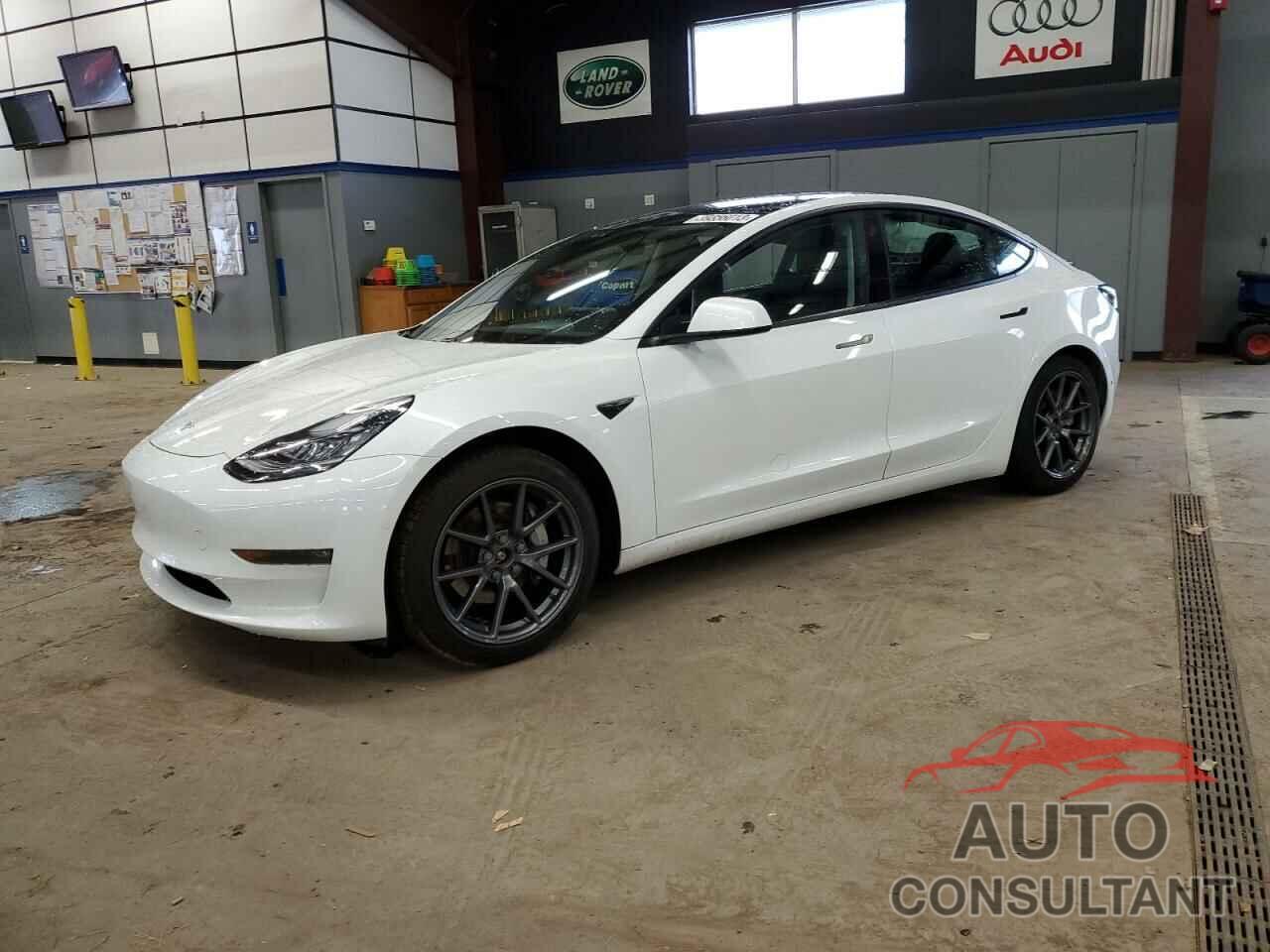 TESLA MODEL 3 2021 - 5YJ3E1EB7MF848009