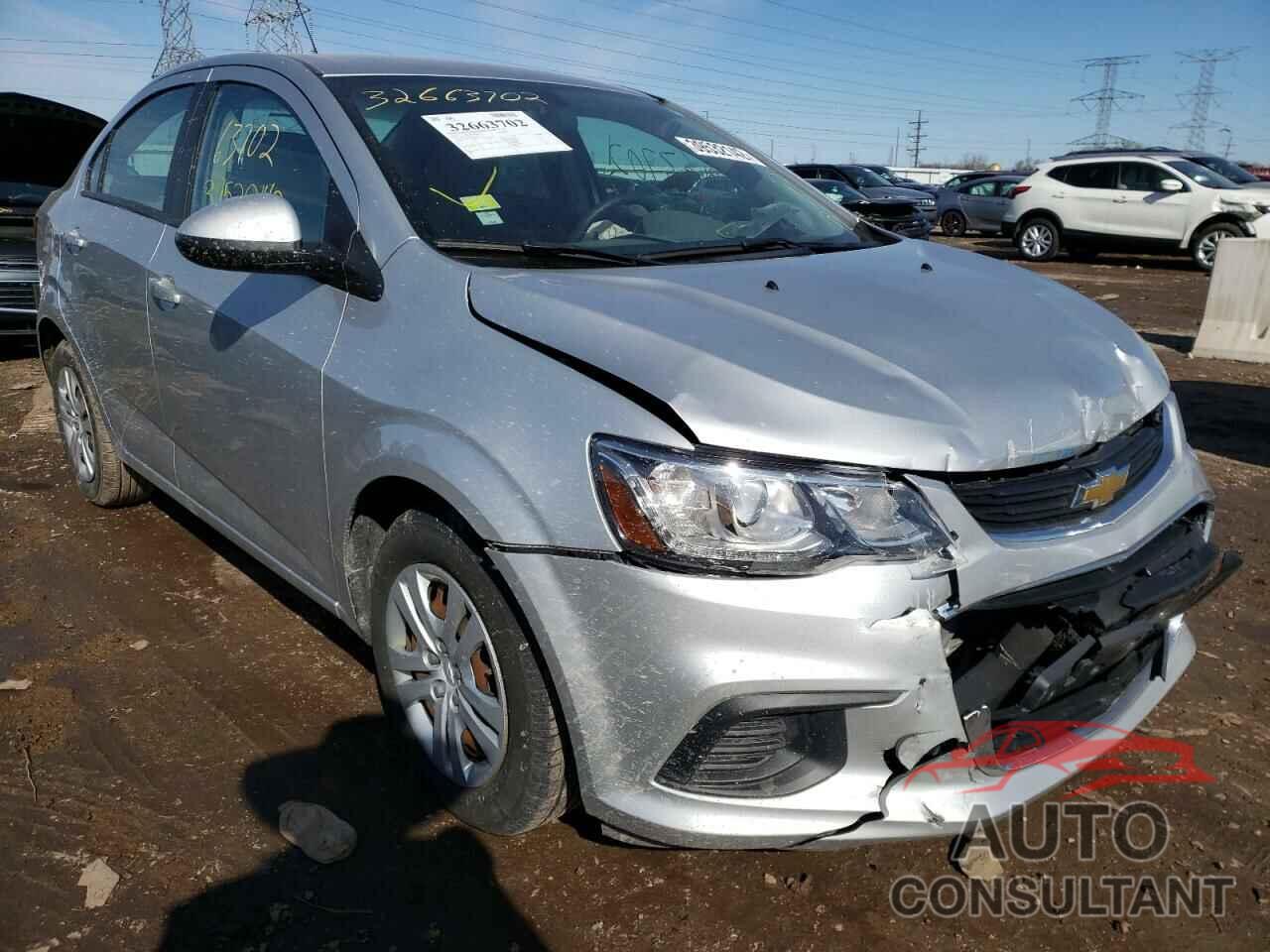 CHEVROLET SONIC 2017 - 1G1JB5SH6H4151145