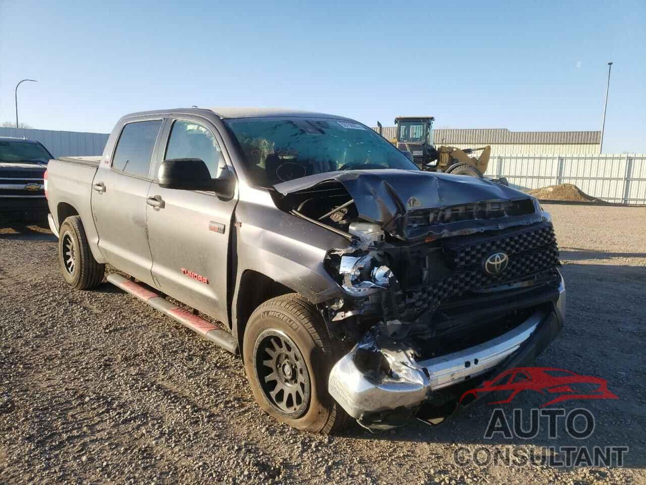 TOYOTA TUNDRA 2021 - 5TFDY5F19MX984382