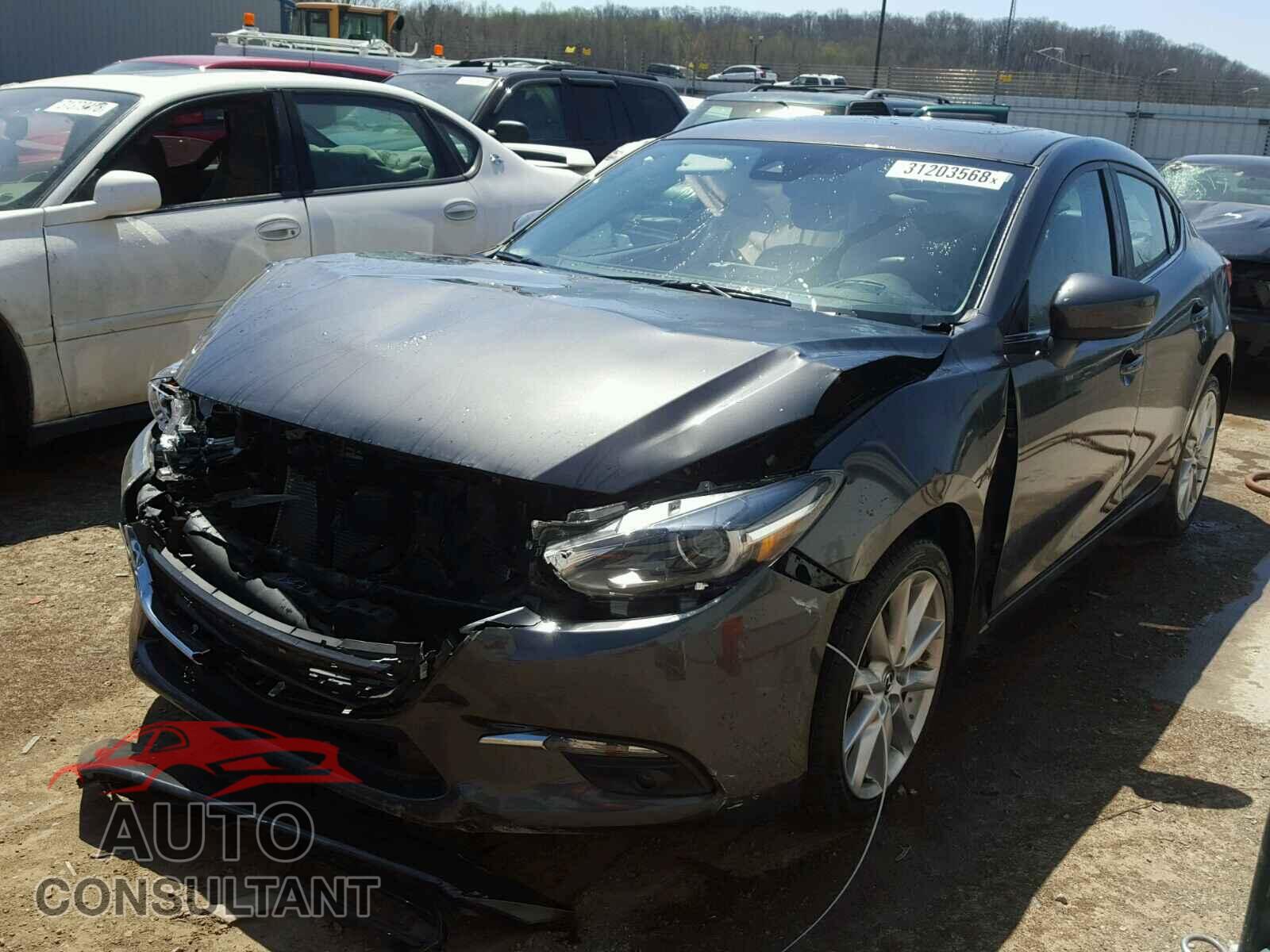 MAZDA 3 2017 - 3MZBN1W38HM148212