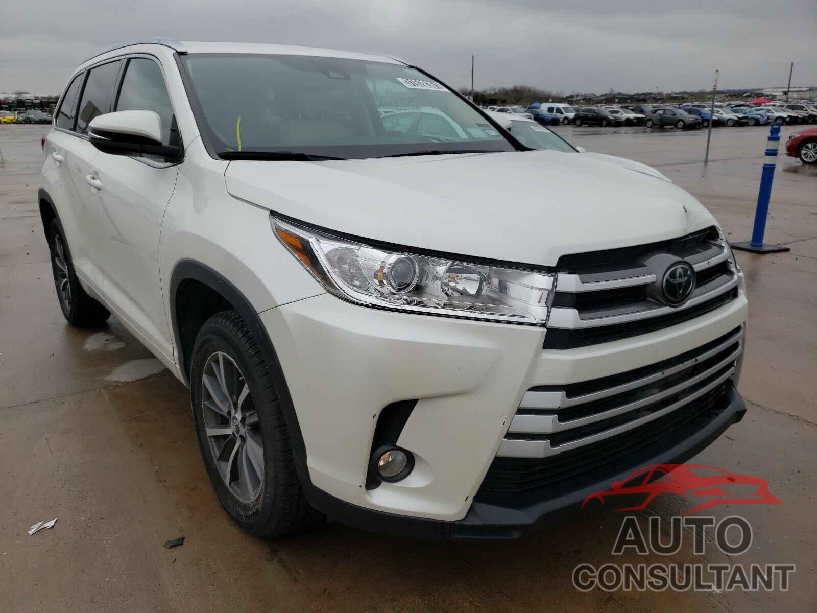 TOYOTA HIGHLANDER 2018 - 5TDKZRFH5JS288287