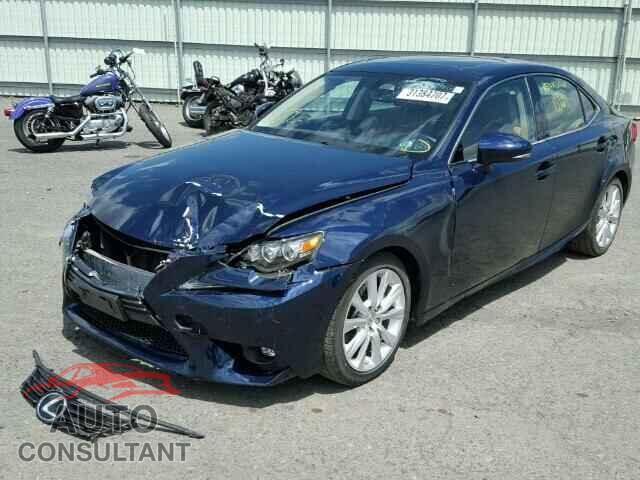 LEXUS IS250 2015 - JTHCF1D20F5015976