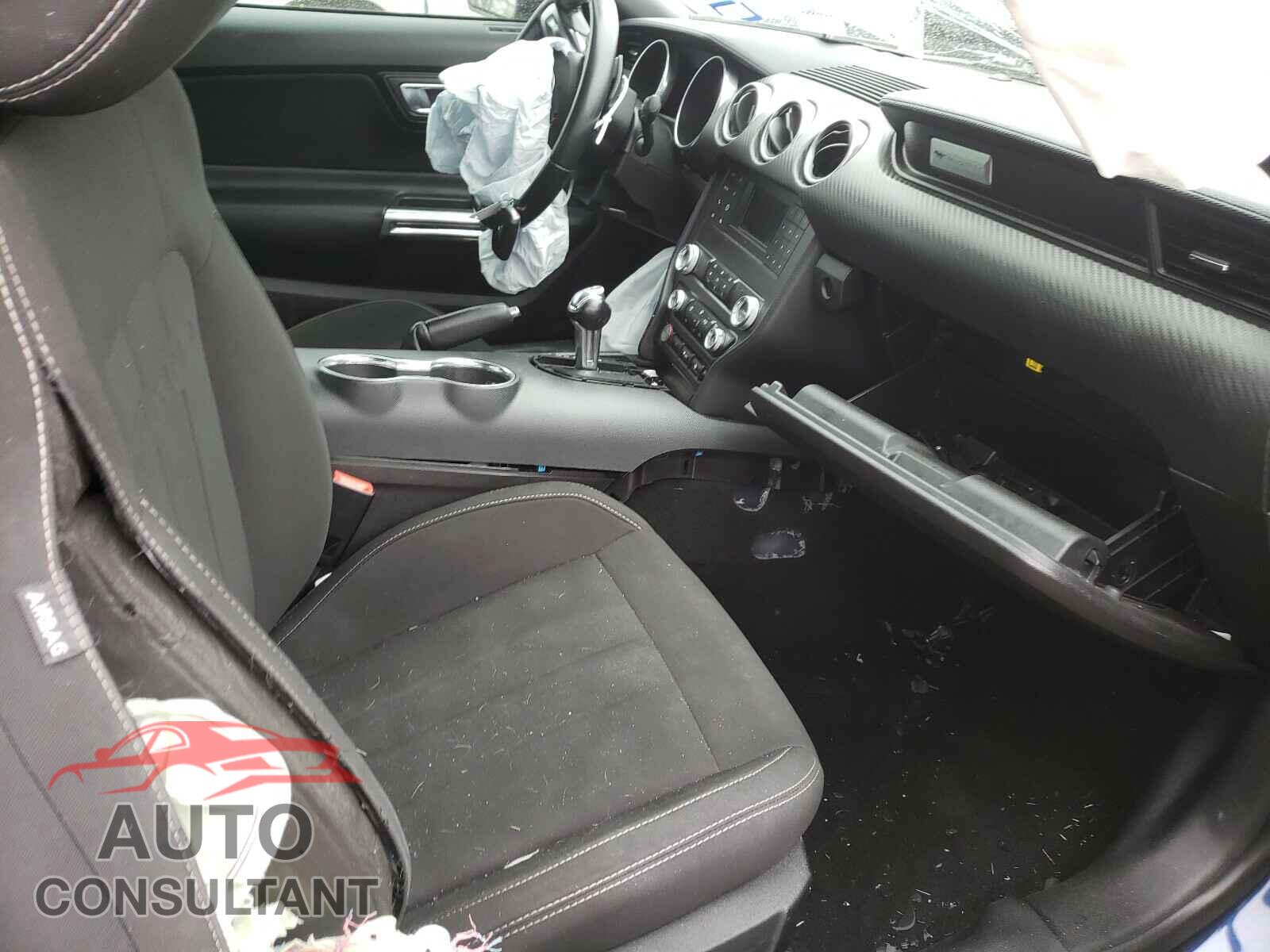 FORD MUSTANG 2019 - 1FA6P8TH8K5123000
