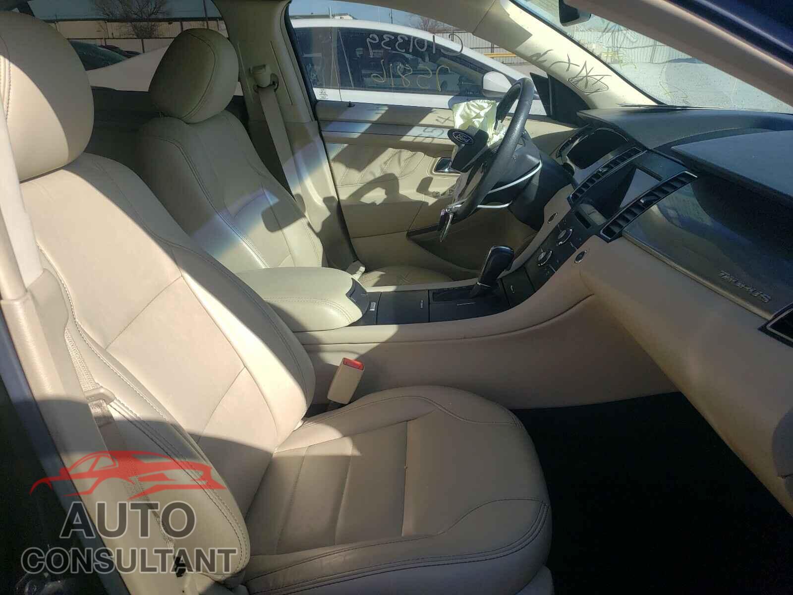 FORD TAURUS 2017 - 1FAHP2E8XHG117554