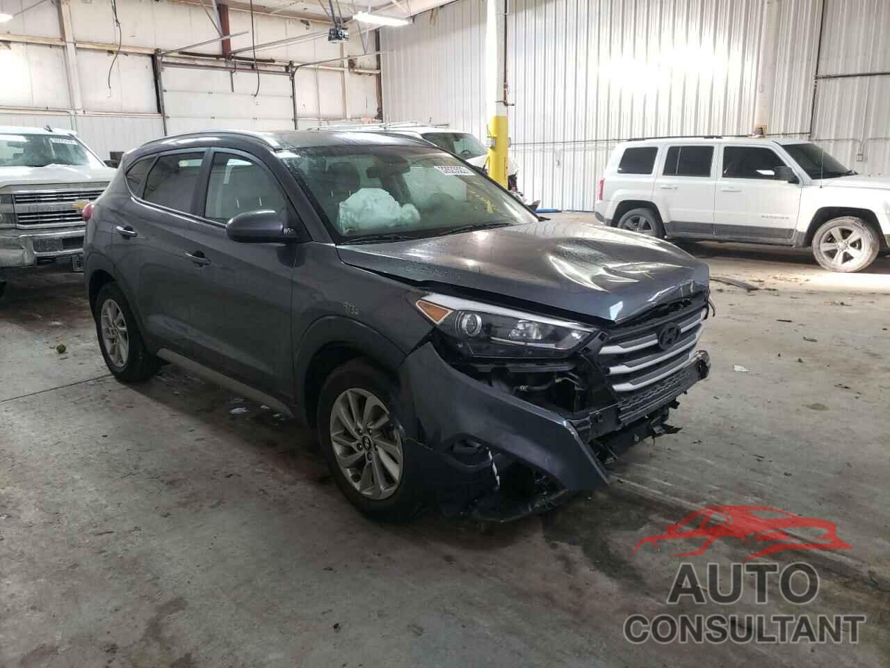 HYUNDAI TUCSON 2018 - KM8J33A42JU808869