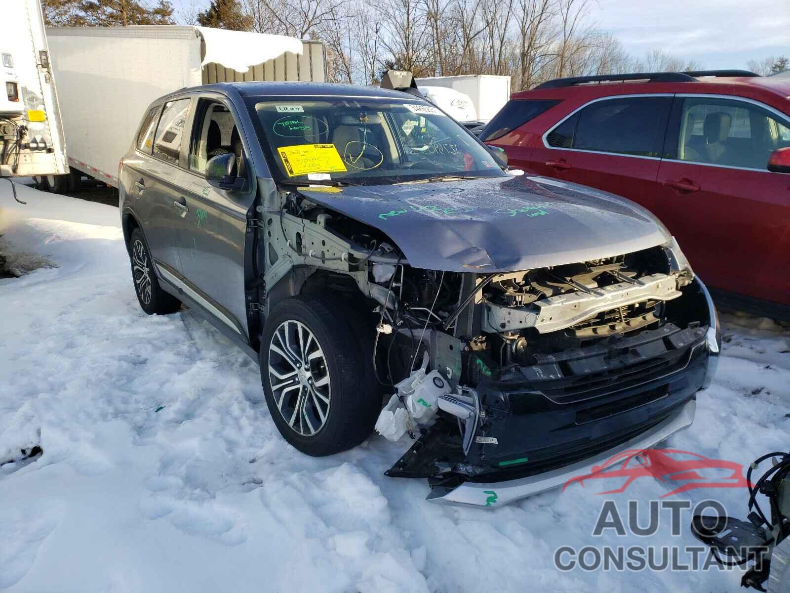 MITSUBISHI OUTLANDER 2018 - JA4AZ3A38JJ006266