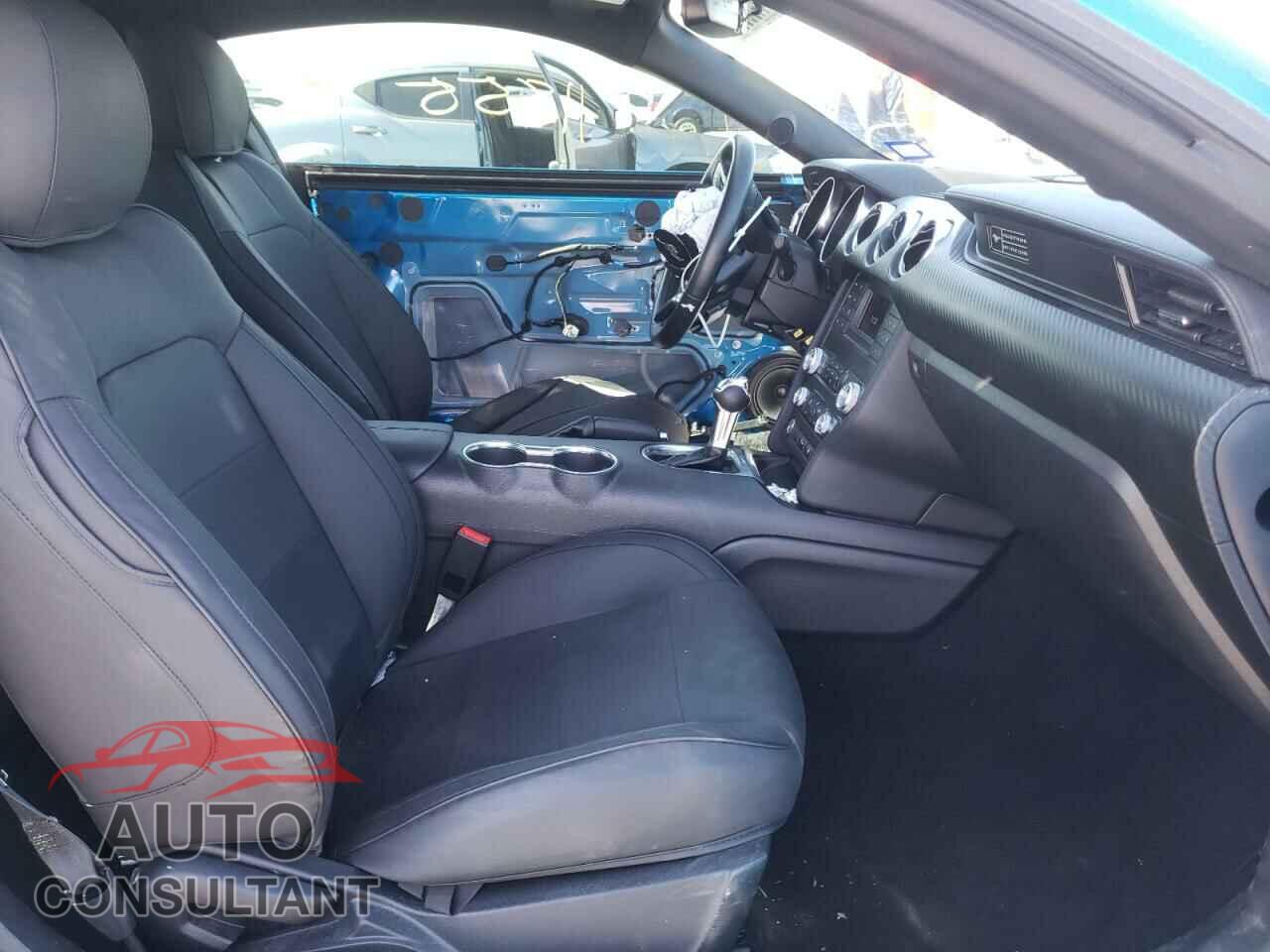 FORD MUSTANG 2020 - 1FA6P8TH0L5175738