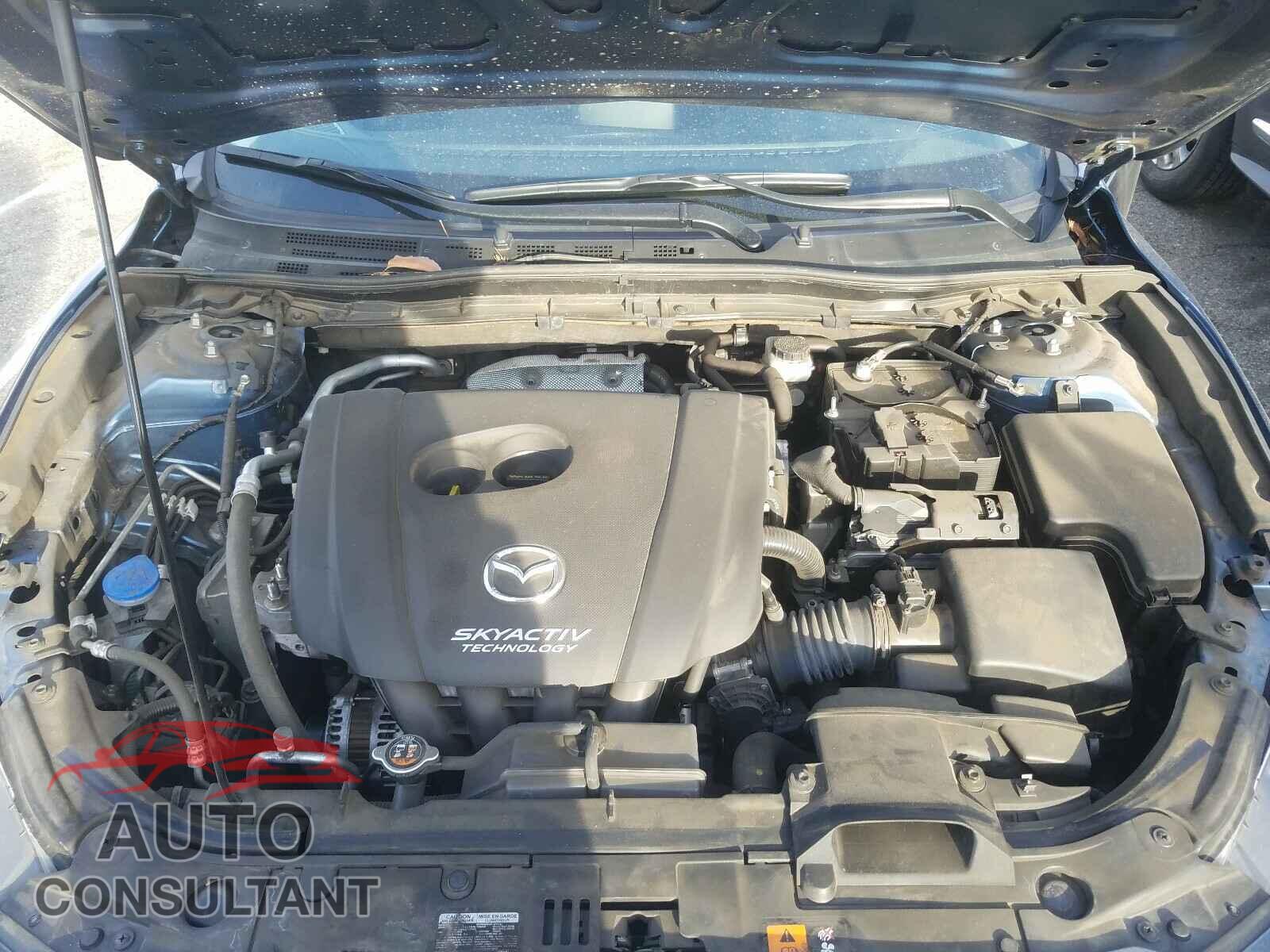MAZDA 3 2017 - JM1BN1K76H1136343
