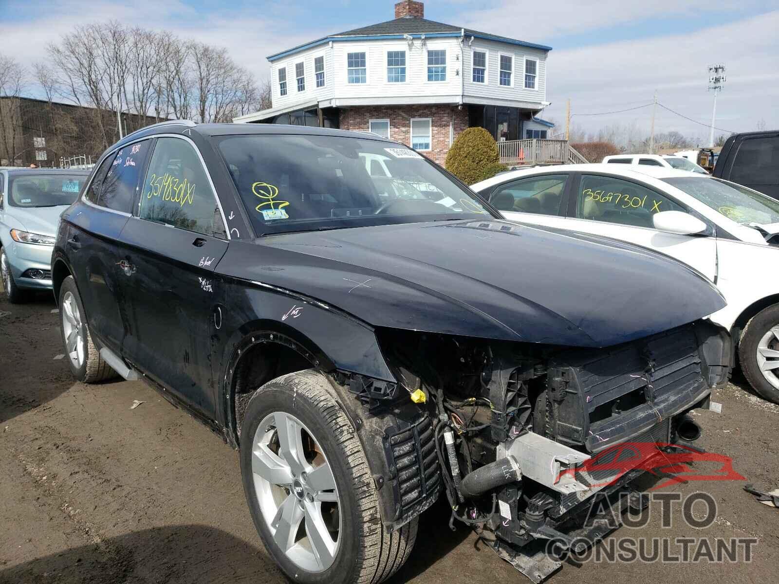 AUDI Q5 2018 - WA1BNAFY3J2087910