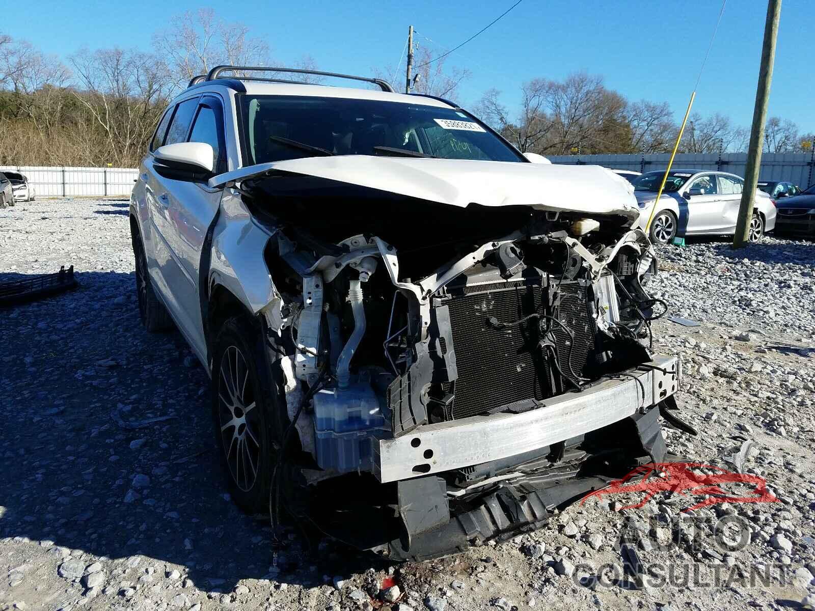 TOYOTA HIGHLANDER 2017 - 5TDKZRFH3HS516149