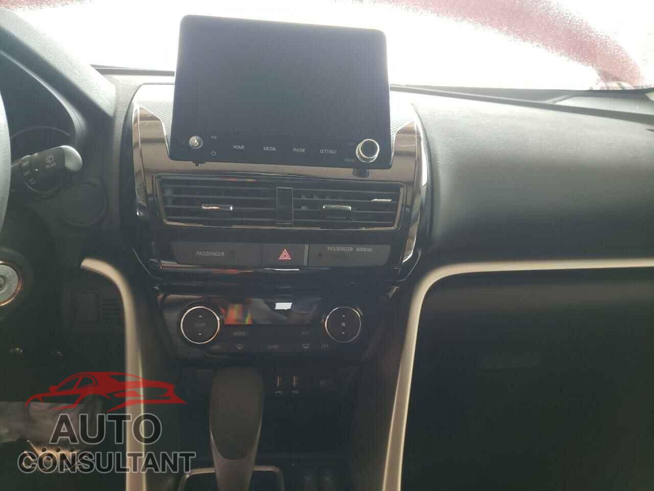 MITSUBISHI ECLIPSE 2022 - JA4ATVAA4NZ005179