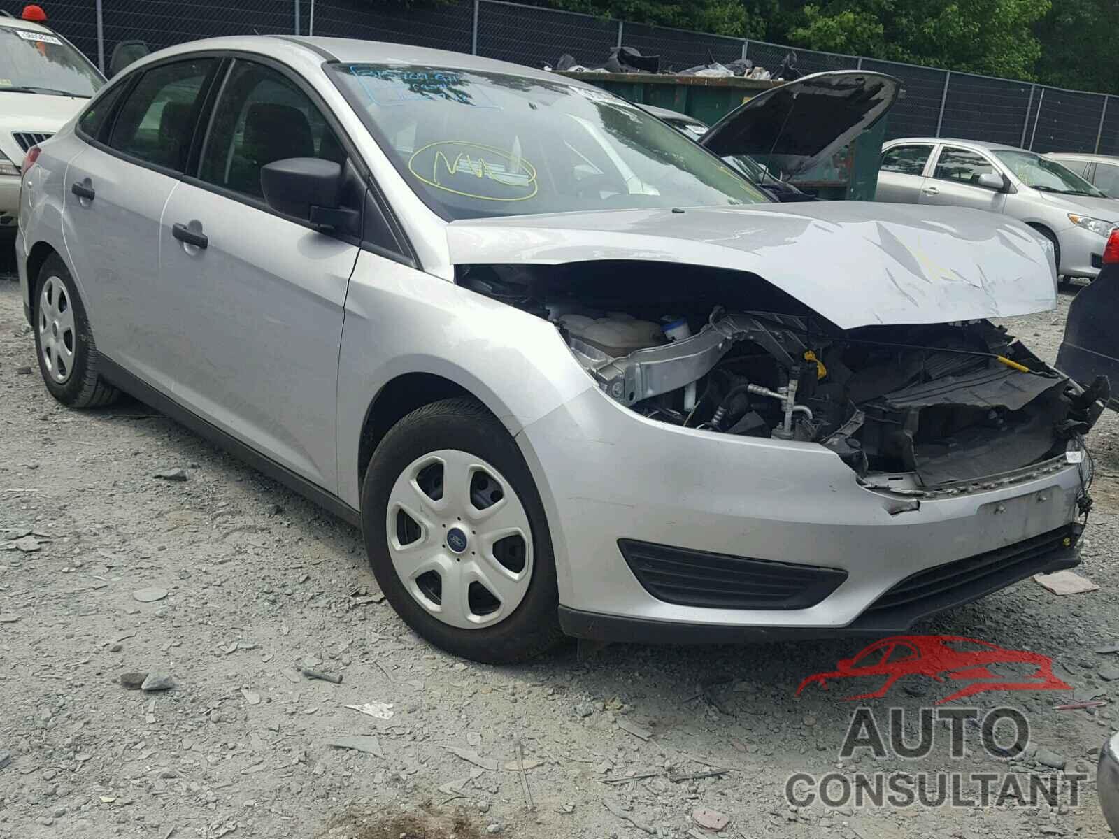 FORD FOCUS 2015 - 1FADP3E25FL215718