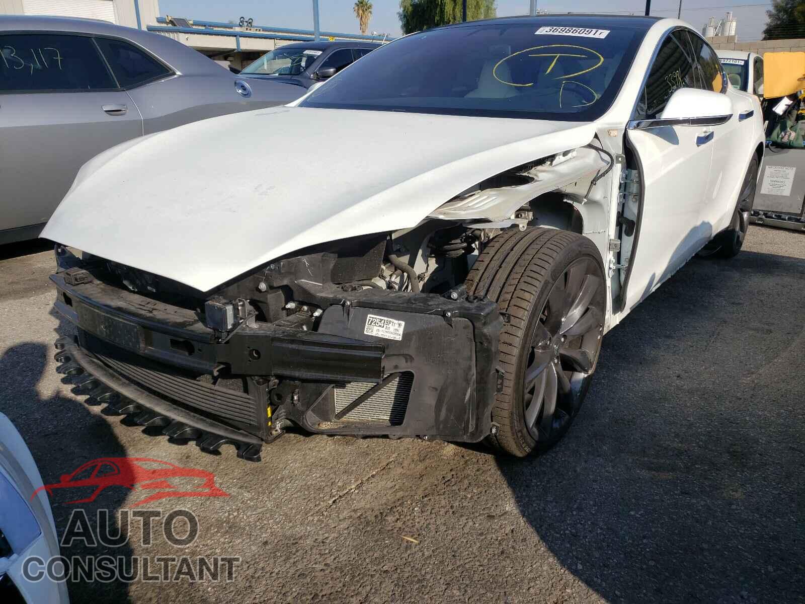 TESLA MODEL S 2017 - 5YJSA1E1XHF211426