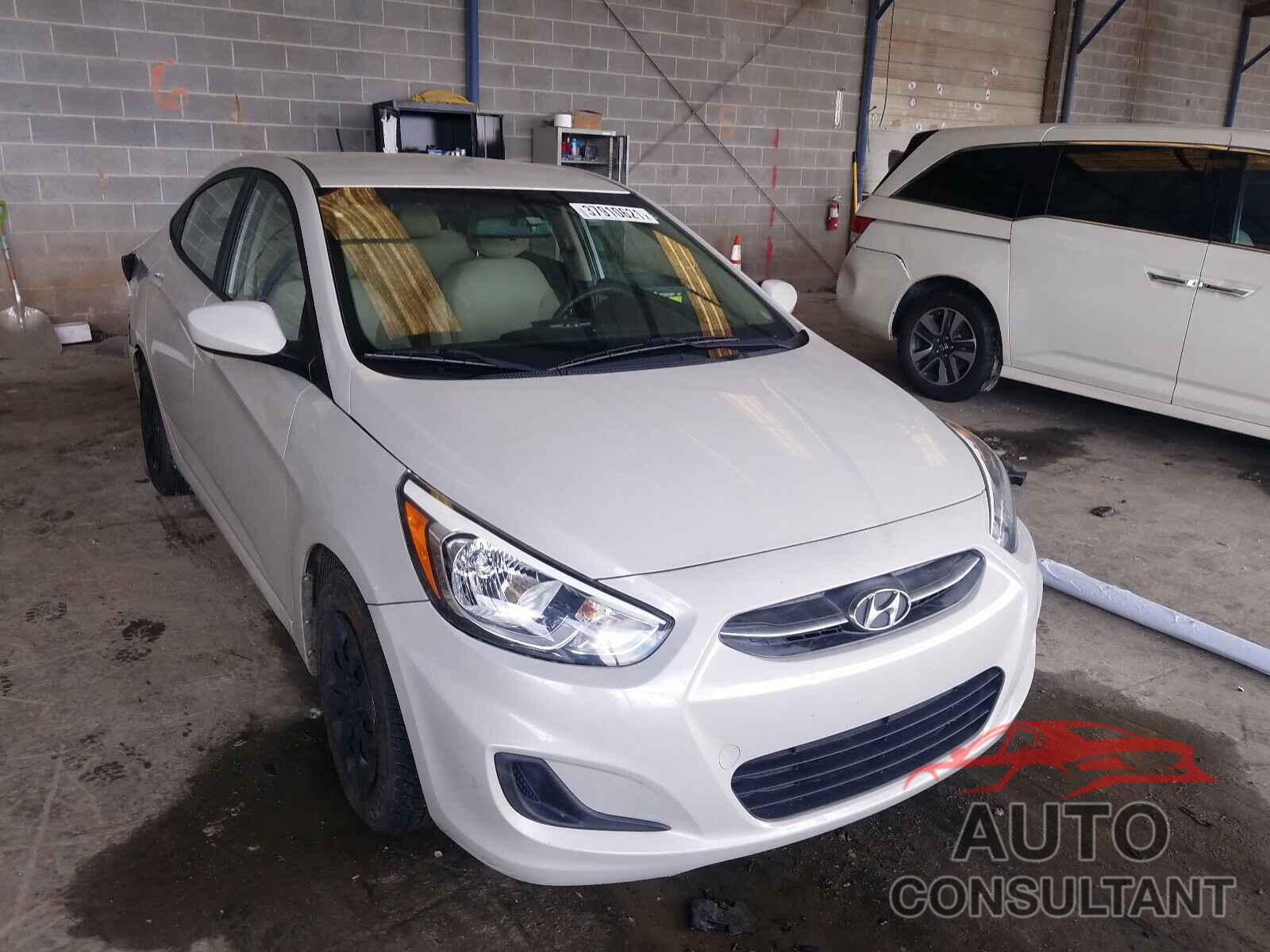 HYUNDAI ACCENT 2017 - KMHCT4AE3HU181388