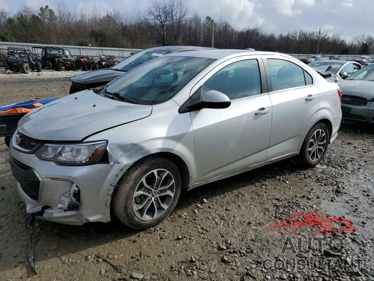 CHEVROLET SONIC 2017 - 1G1JD5SH2H4105628