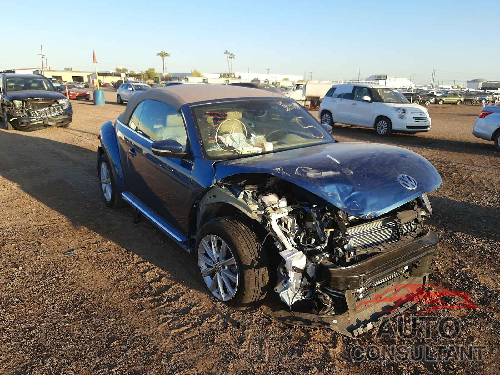 VOLKSWAGEN BEETLE 2019 - 3VW5DAAT6KM508883
