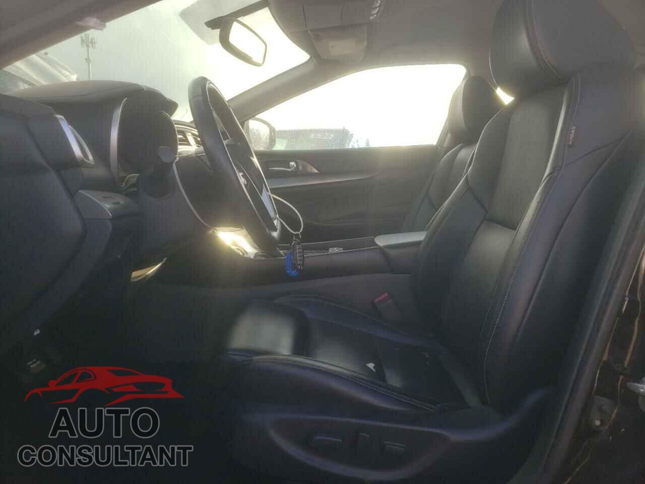 NISSAN MAXIMA 2018 - 1N4AA6AP2JC361963