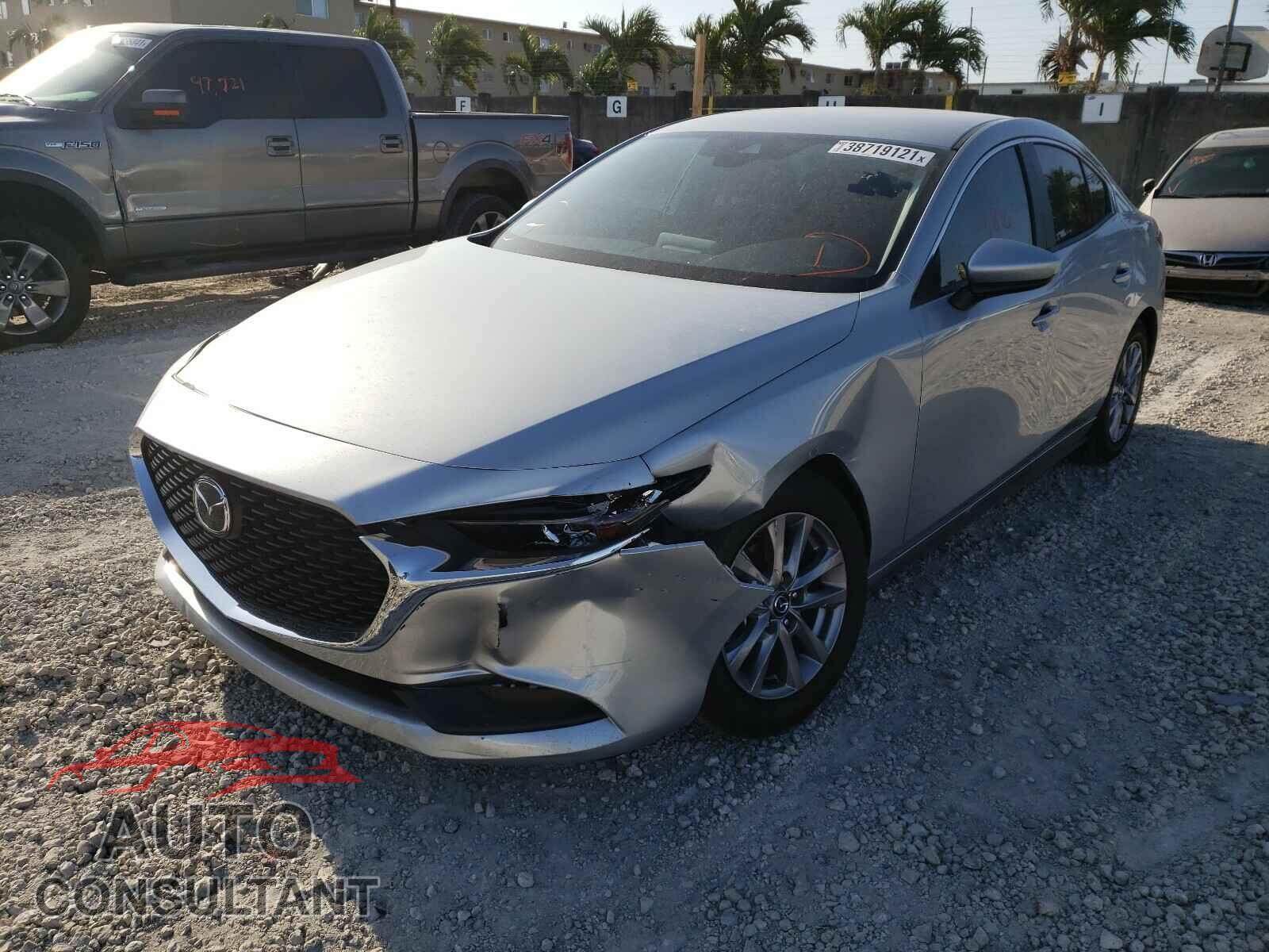MAZDA 3 2021 - JM1BPAA74M1325854