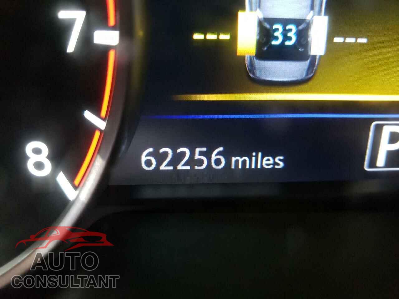 NISSAN MAXIMA 2017 - 1N4AA6AP1HC414372