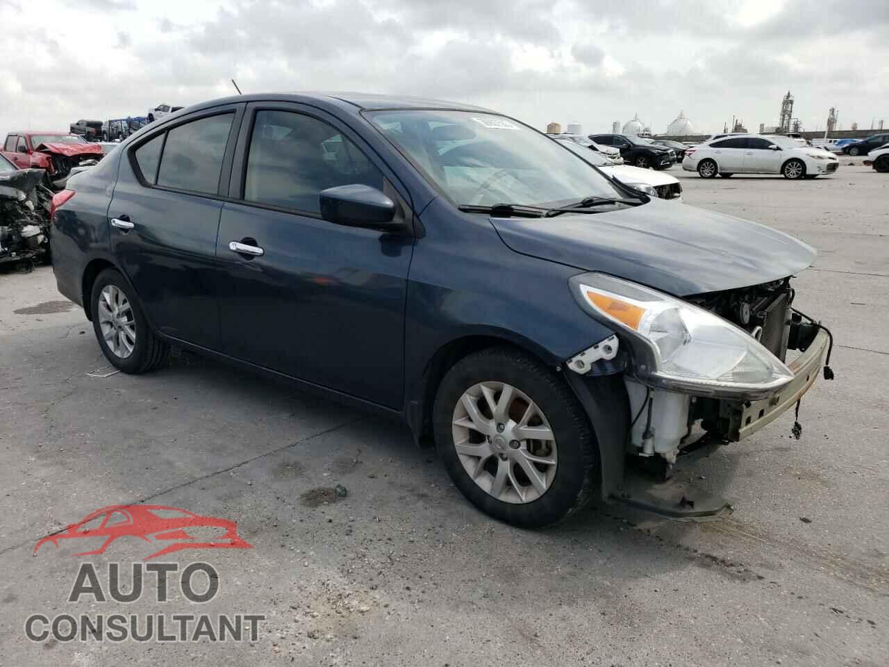NISSAN VERSA 2017 - 3N1CN7AP1HL856136