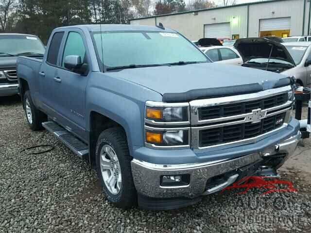 CHEVROLET SILVERADO 2015 - 1GCVKREC5FZ279635