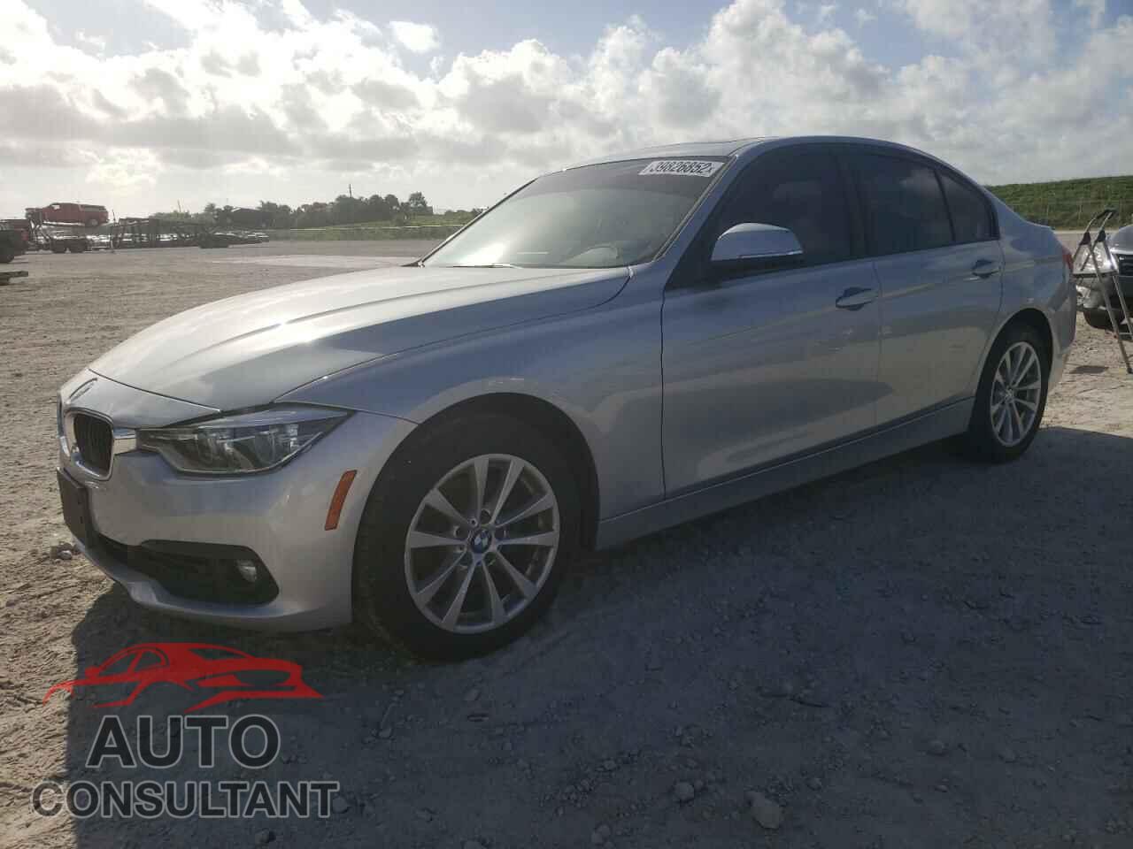 BMW 3 SERIES 2018 - WBA8A3C5XJA488696