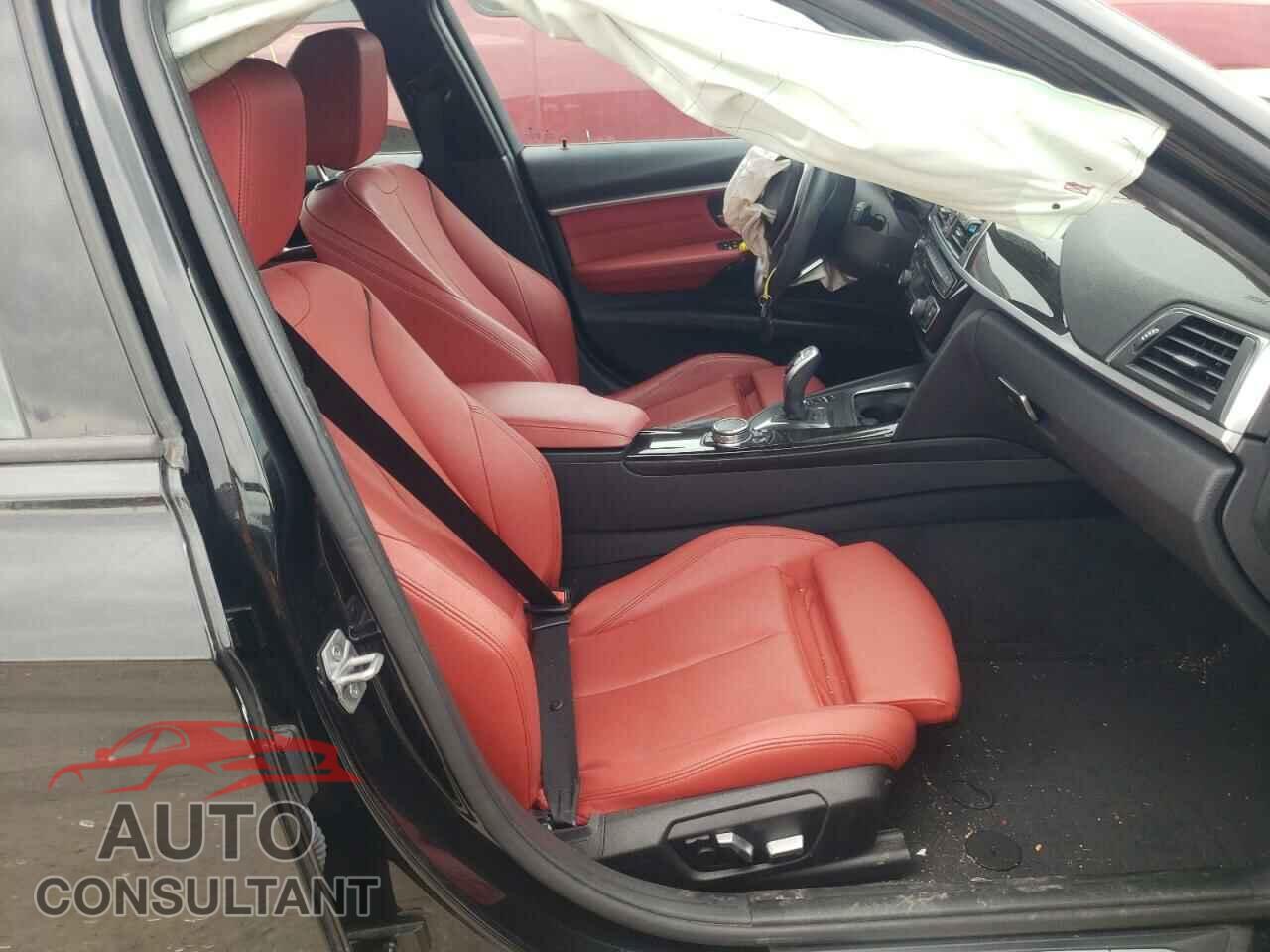 BMW 3 SERIES 2016 - WBA8E3G54GNU00788