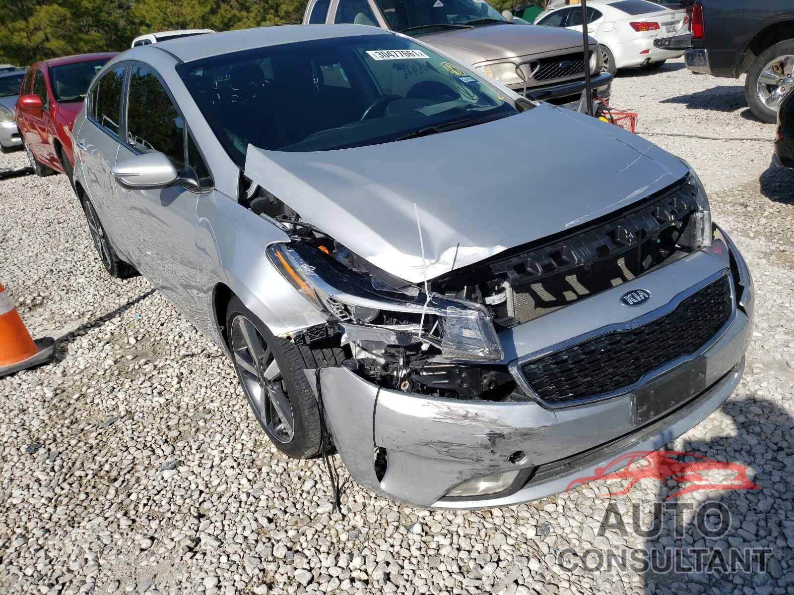 KIA FORTE 2017 - 3KPFL4A82HE051029